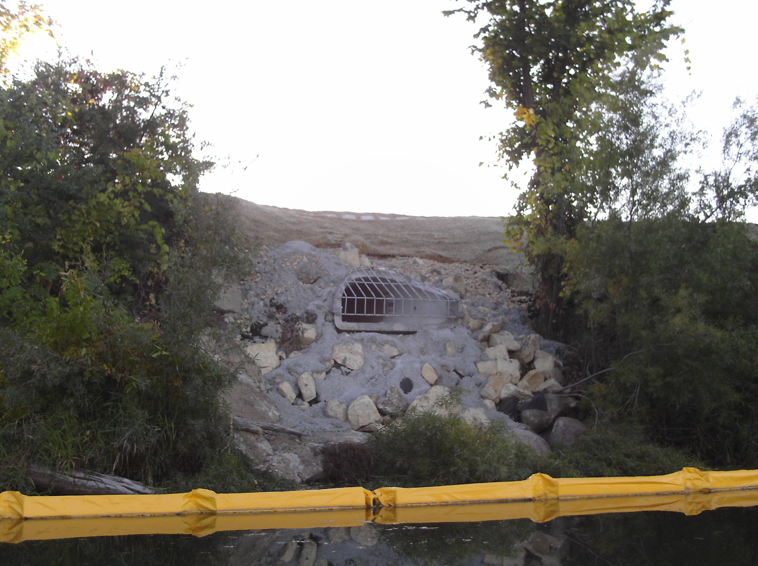 Lake Hallett storm drain reconstruction